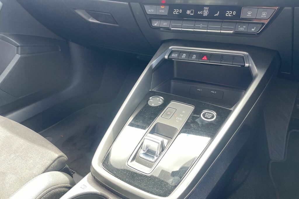 Audi A3 1.4 Tfsie 40 Sport Sportback S Tronic Euro 6 Ss Blue #32