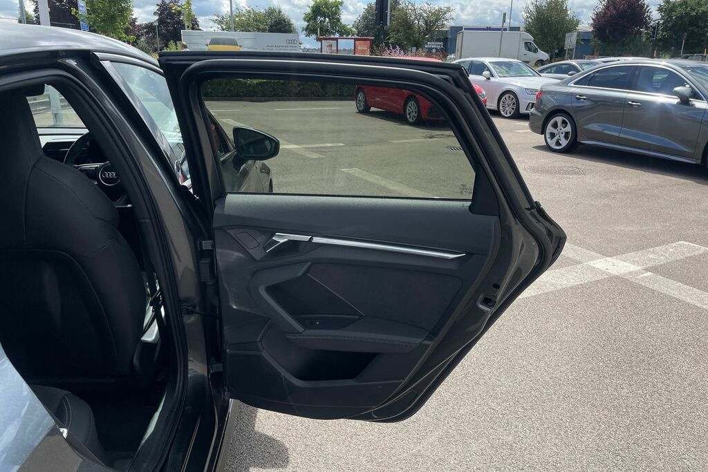 Audi A3 1.4 Tfsie 40 Sport Sportback S Tronic Euro 6 Ss Blue #19
