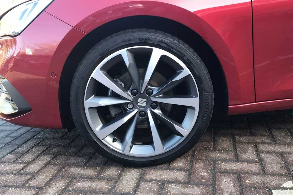 Seat Leon Seat Leon Fr Sport 1.5 Etsi Evo 15 Red #5