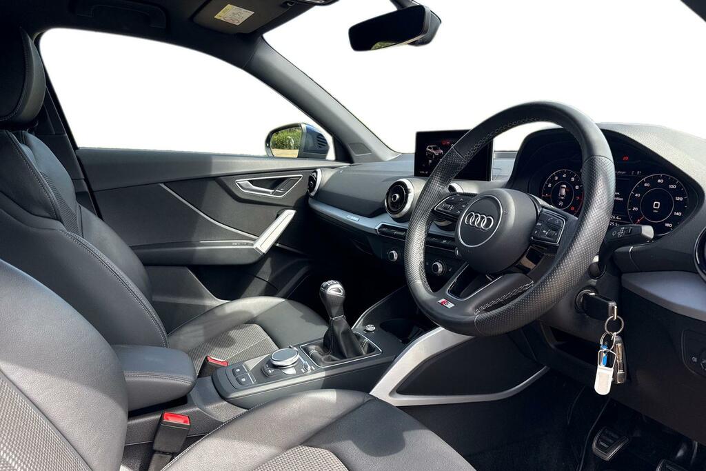 Audi Q2 Audi Q2 S Line 30 Tfsi Blue #6