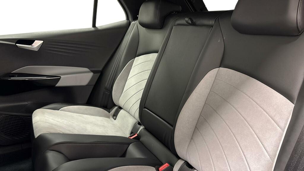 Volkswagen ID.3 150Kw Family Pro Performance 58Kwh Grey #7