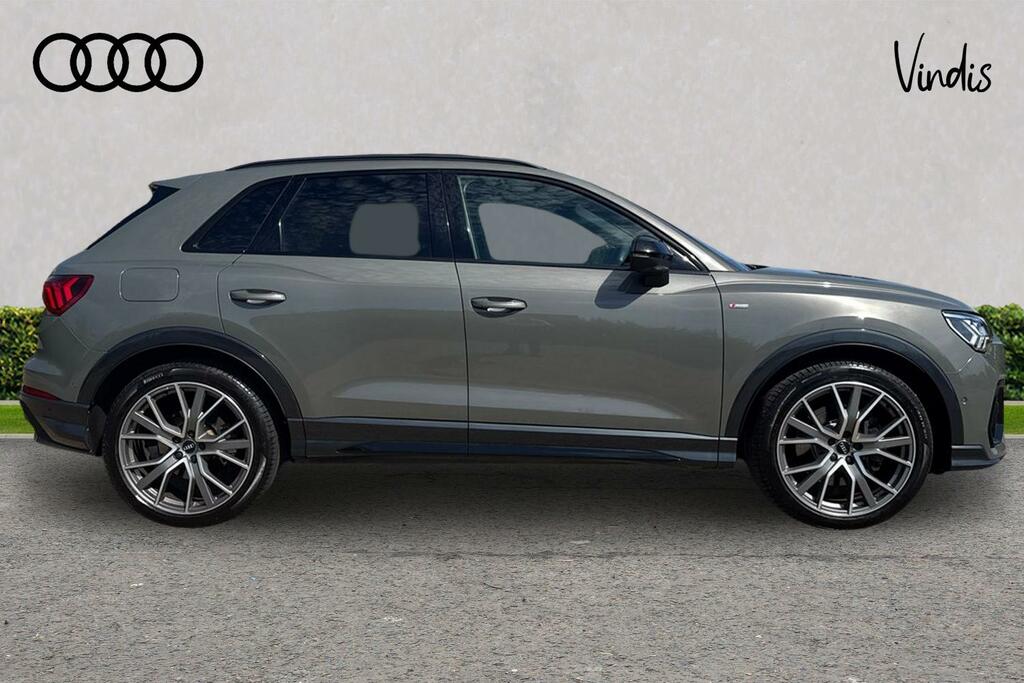 Audi Q3 Audi Q3 S Line Vor 45 Tfsi Quat S-a Grey #4
