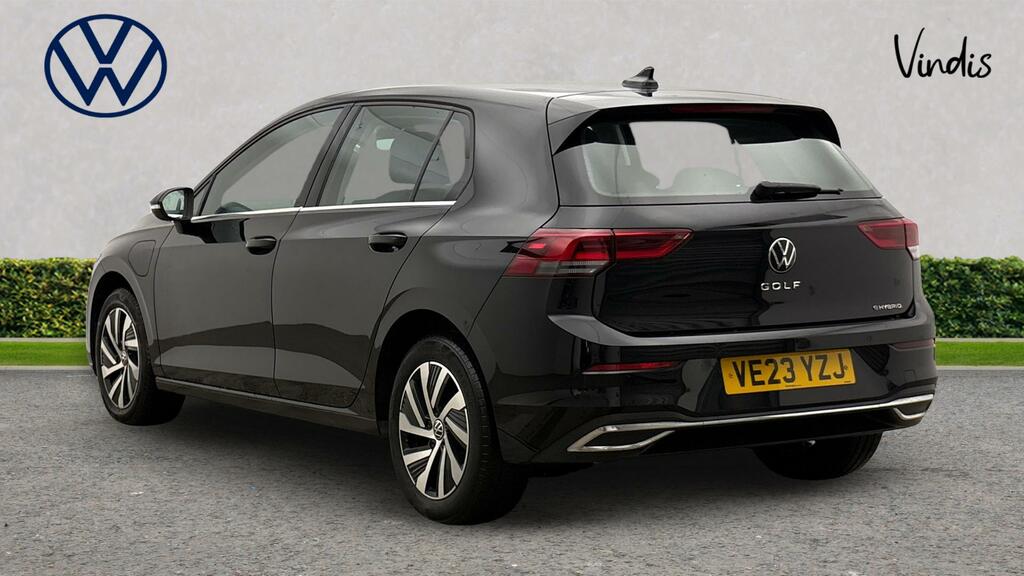 Volkswagen Golf Estate 8 R-line 2.0 Tdi 150Ps 7-Speed Dsg Black #3
