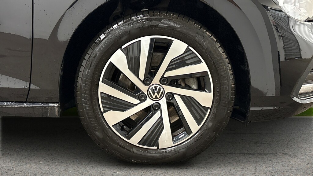 Volkswagen Golf Estate 8 R-line 2.0 Tdi 150Ps 7-Speed Dsg Black #5