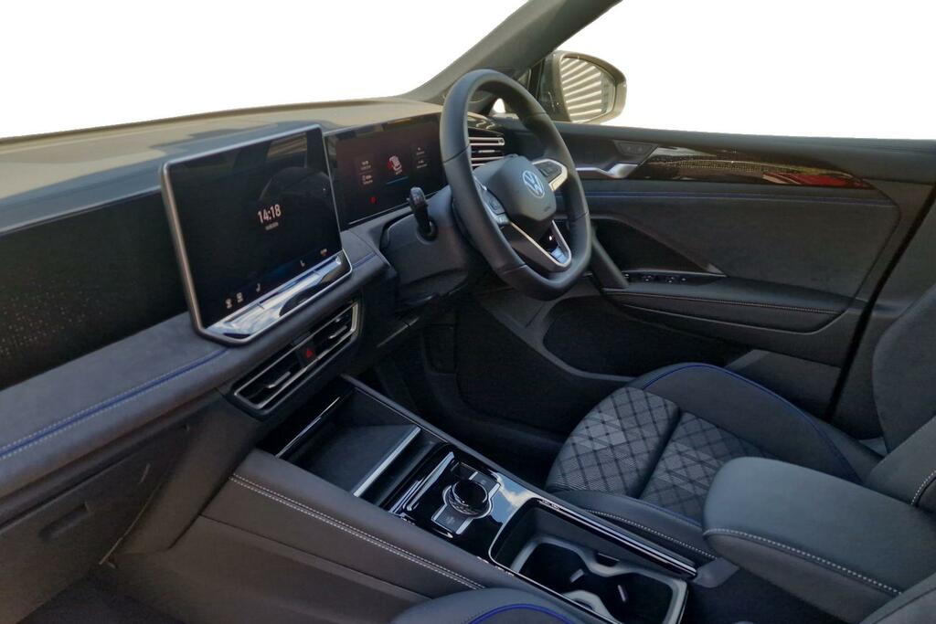 Volkswagen Tiguan Volkswagen Tiguan Estate 1.5 Etsi 150 R-line D Black #2