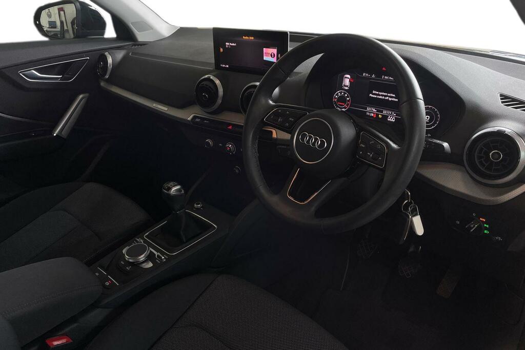 Audi Q2 Audi Q2 Sport 35 Tfsi 150 Ps 6-Speed AJ23EZG Black #6