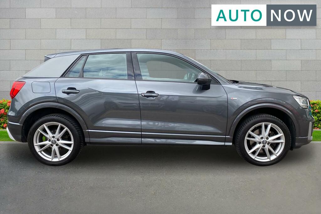 Audi Q2 Audi Q2 2.0 Tfsi S Line Suv S Tronic Qu Grey #4