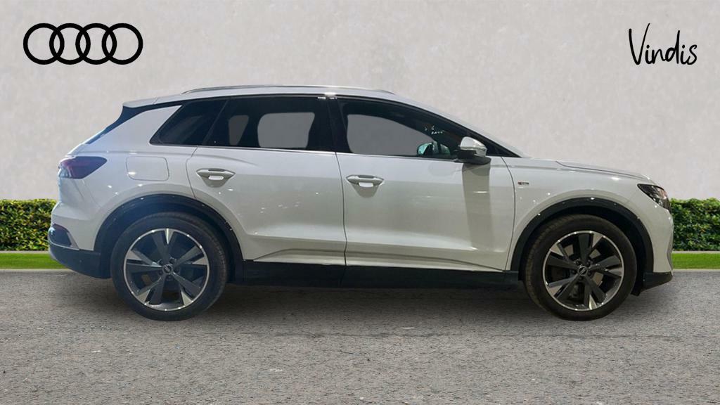 Audi Q4 E Tron Audi Q4 E-tron S Line 50 Quattro 220,00 Kw MM22RHK White #3
