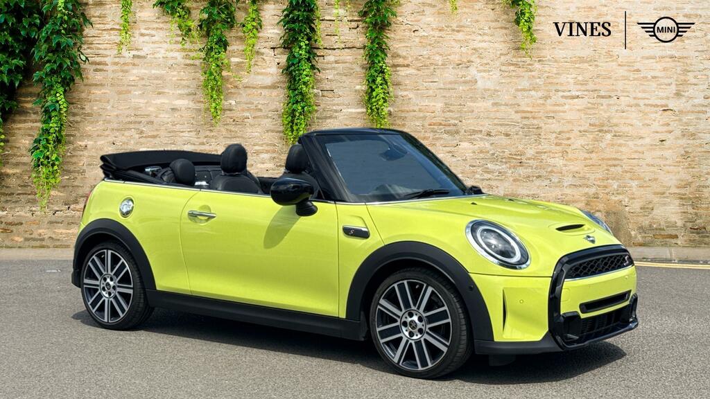 Mini Convertible Convertible Cooper S Exclusive Yellow