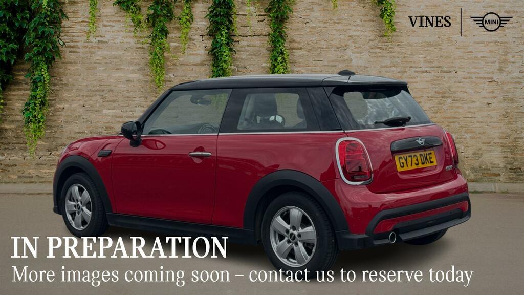 Mini Hatch 1.5 Cooper Classic Hatchback Steptronic Red