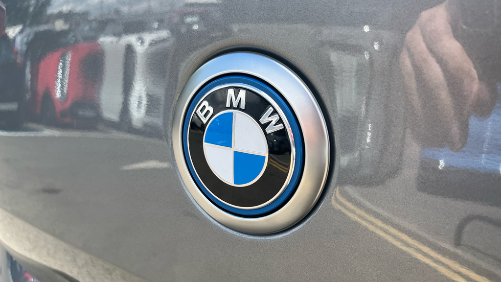 BMW iX2 20 66.5Kwh M Sport Edrive 11Kw Charger Black #30
