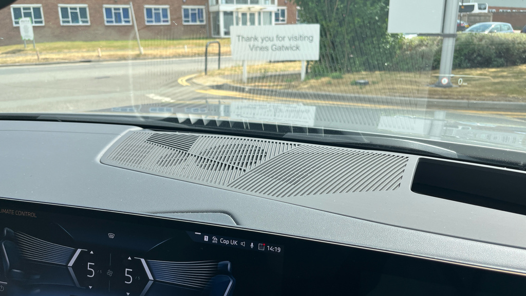 BMW 5 Series 530E M Sport Pro 2025 Black #44