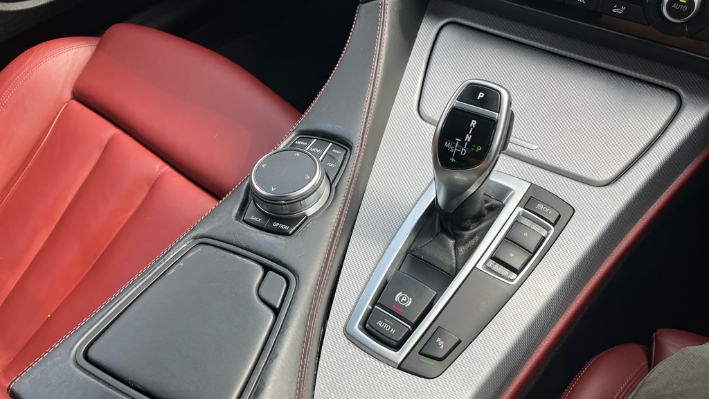 BMW 6 Series Gran Coupe 3L M Sport Black #19