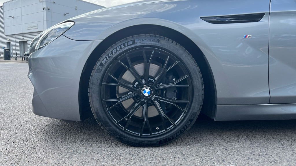 BMW 6 Series Gran Coupe 3L M Sport Black #14