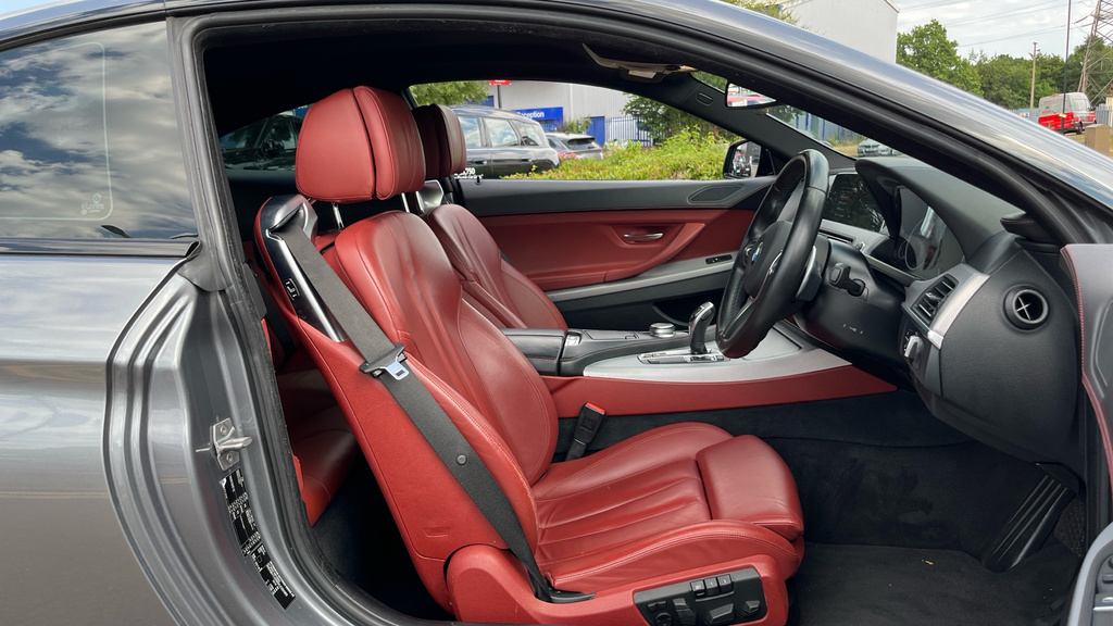 BMW 6 Series Gran Coupe 3L M Sport Black #11