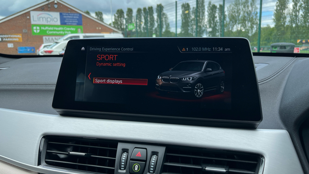BMW X1 2.0 20I Xline Suv Dct Sdrive Silver #71