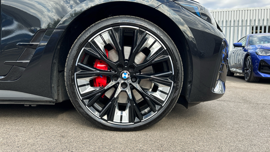 BMW i4 210Kw Edrive35 M Sport 70Kwh Blue #14