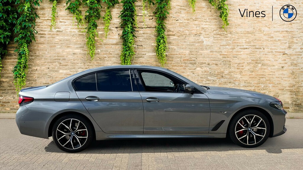 BMW 5 Series 530E M Sport Saloon #3