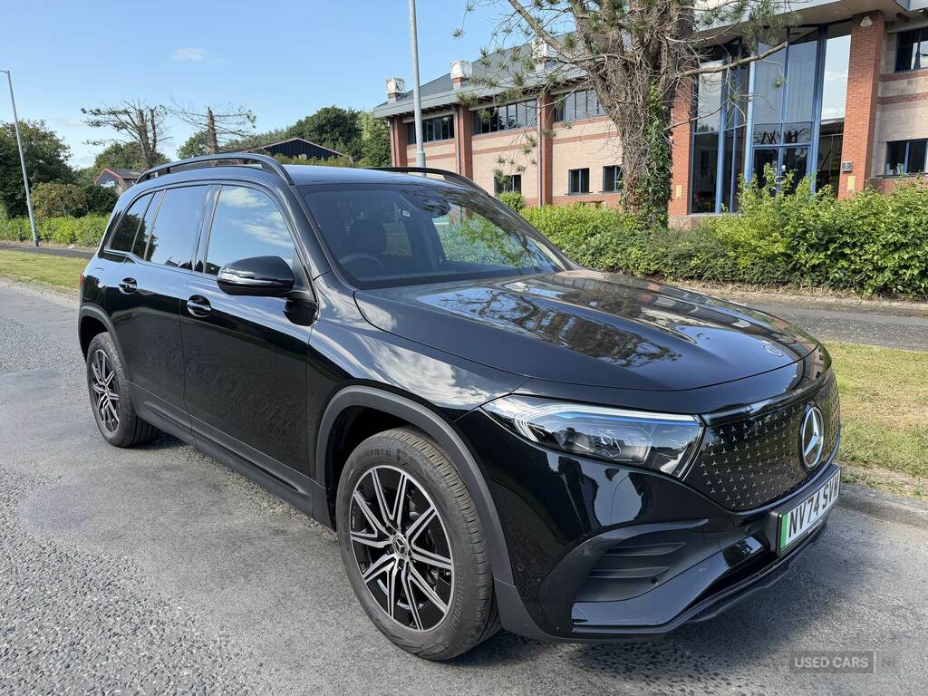 Mercedes-Benz EQB Eqb 250 140Kw Amg Line Executive 70.5Kwh Black