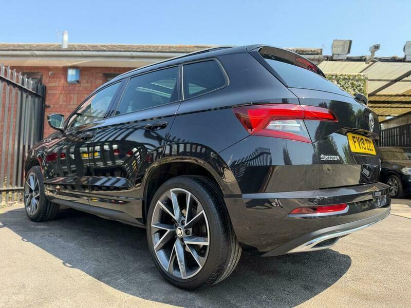 Skoda Karoq 2.0 Tsi Sportline Dsg FV19ZZC Black #6