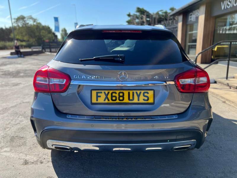 Mercedes-Benz GLA Class Gla 220D 4Matic Amg Line Executive Grey #4