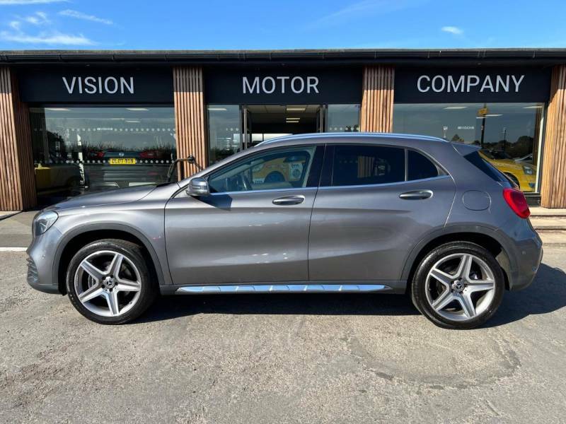 Mercedes-Benz GLA Class Gla 220D 4Matic Amg Line Executive Grey #6