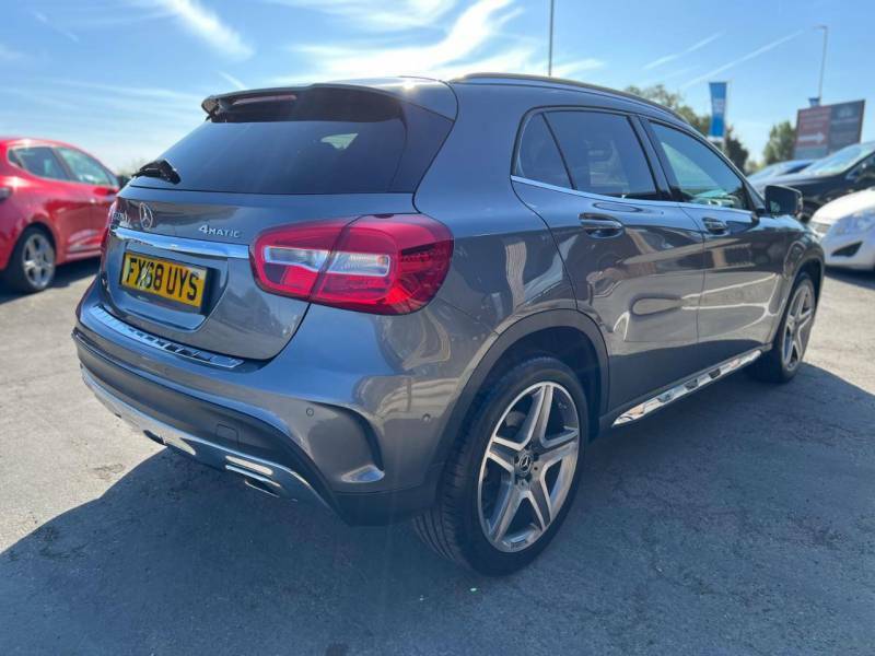 Mercedes-Benz GLA Class Gla 220D 4Matic Amg Line Executive Grey #3