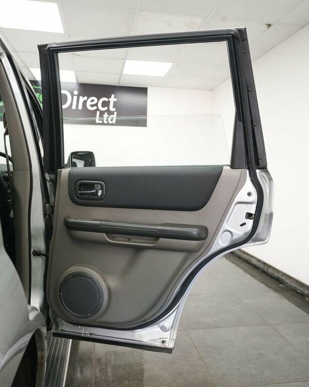 Nissan X-Trail 2.2 Dci Sport Silver #16