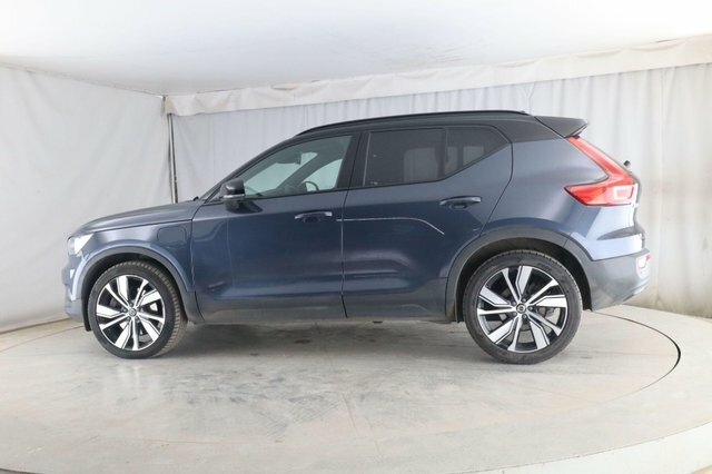 Volvo XC40 1.5H T5 Recharge 10.7Kwh Ultimate Dark Euro 6 Blue #4