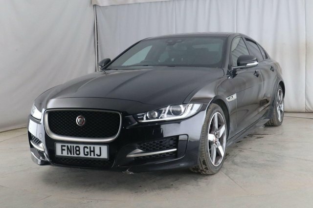 Jaguar XE 2.0D R-sport Euro 6 S S Black #3
