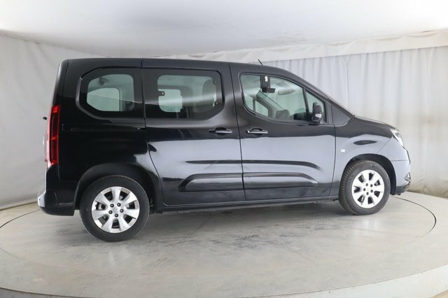 Vauxhall Combo Life 1.2 Turbo Energy Euro 6 S S 7 Seat Black #3