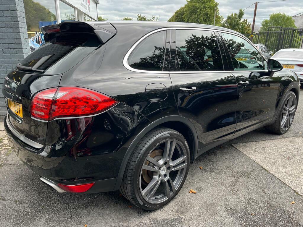 Porsche Cayenne 3.0 Td V6 Tiptronic 4Wd Euro 5 S S M777DST Black #2