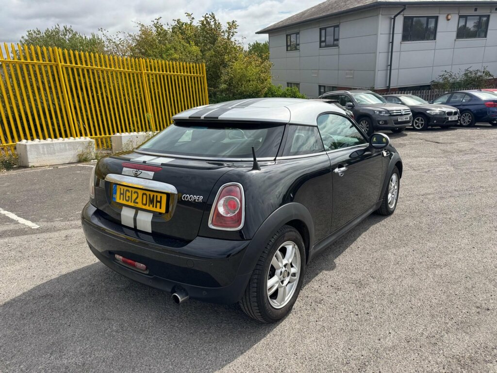 Mini Coupe 1.6 Cooper Euro 5 Ss HG12OMH Black #6