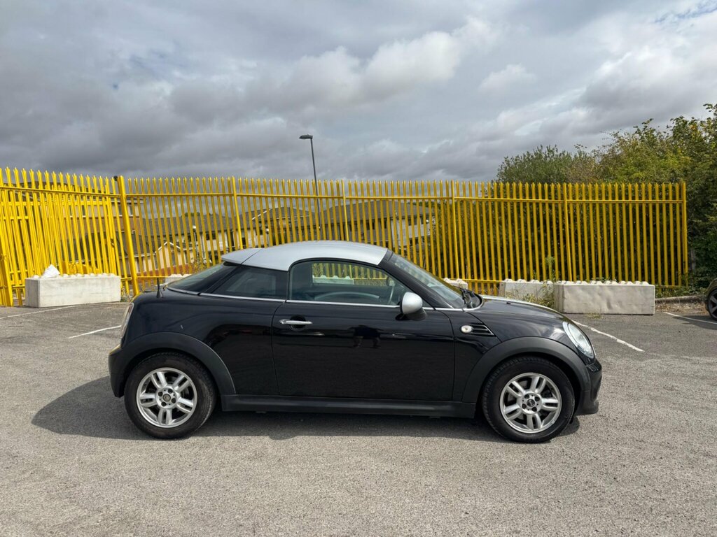 Mini Coupe 1.6 Cooper Euro 5 Ss HG12OMH Black #5