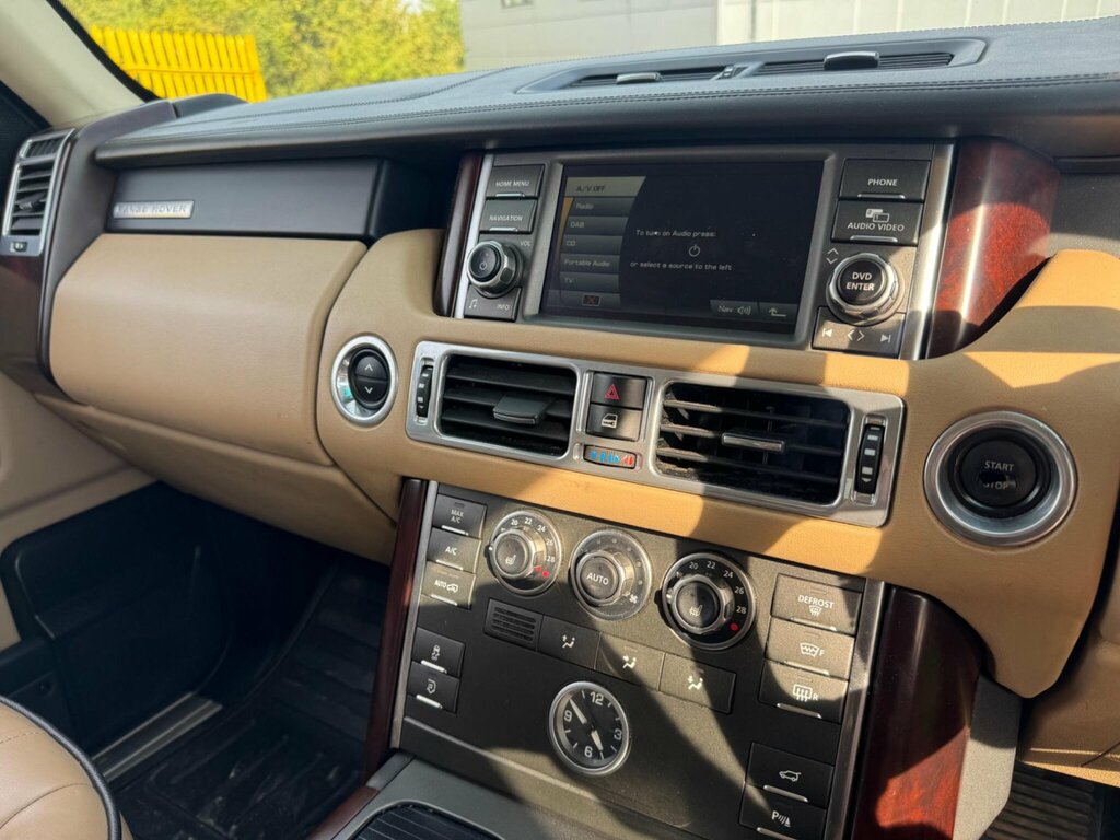 Land Rover Range Rover 4.4L Tdv8 Vogue Se #16