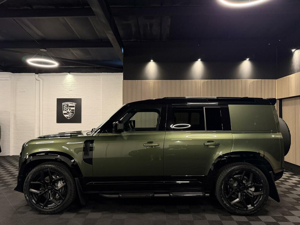 Land Rover Defender 110 X-dynamic Hse Green #4