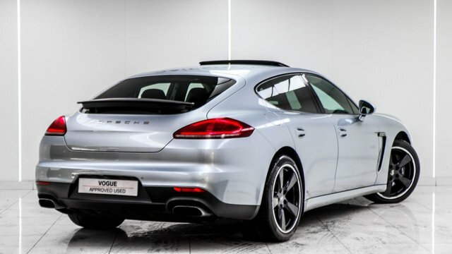 Porsche Panamera 3.0 300 V6 Tiptronic S #31