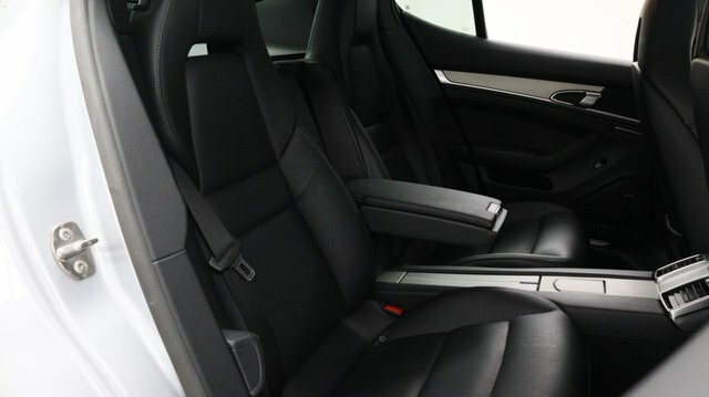 Porsche Panamera 3.0 300 V6 Tiptronic S #49