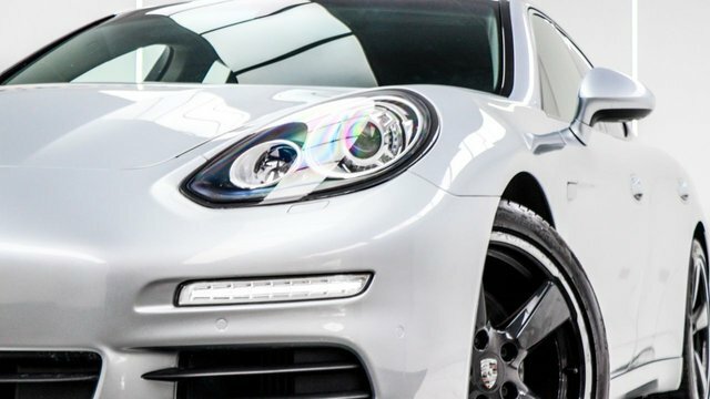 Porsche Panamera 3.0 300 V6 Tiptronic S #14