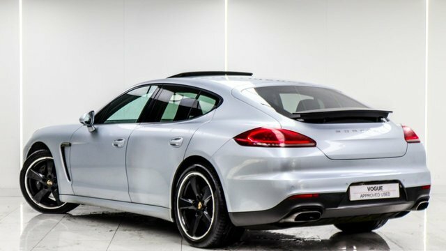 Porsche Panamera 3.0 300 V6 Tiptronic S #20