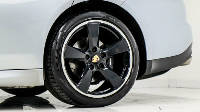 Porsche Panamera 3.0 300 V6 Tiptronic S #19