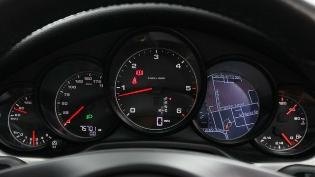 Porsche Panamera 3.0 300 V6 Tiptronic S #60