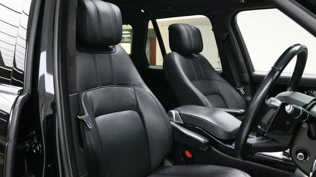 Land Rover Range Rover 3.0 D300 Vogue Estate Silver #43