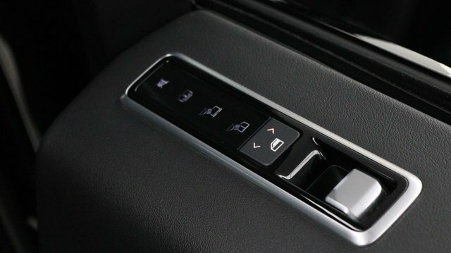 Land Rover Range Rover 3.0 D300 Vogue Estate Silver #49