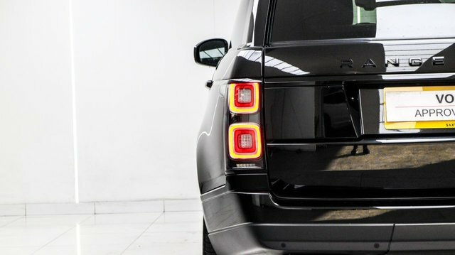 Land Rover Range Rover 3.0 D300 Vogue Estate Silver #30