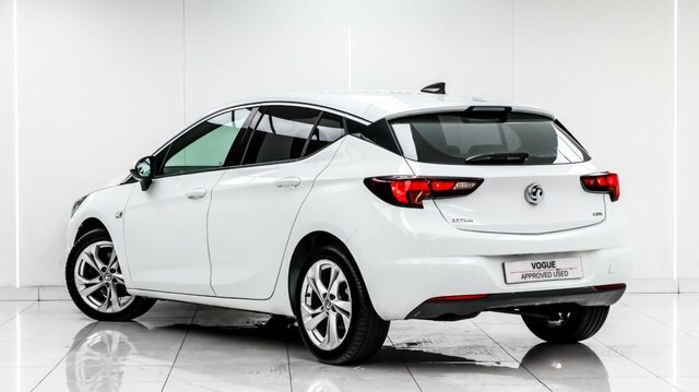Vauxhall Astra 1.6 Cdti Blueinjection Sri Nav Hatchback Diese White #3