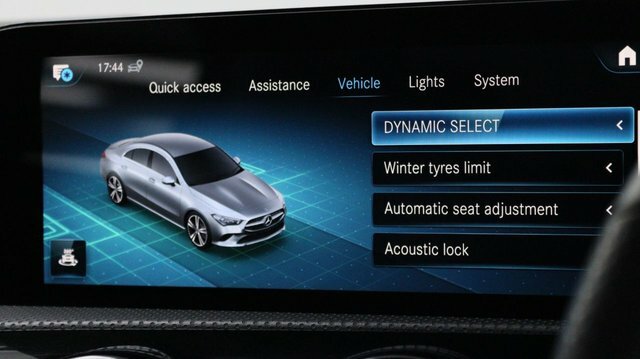 Mercedes-Benz CLA Class Saloon 1.3 Cla200 Amg Line Premium 2 Coupe 7G-dc Black #71