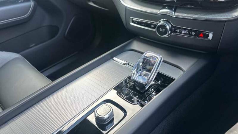 Volvo XC60 T6 Awd Phev Black Edition Plus - 2 WF74FZY Black #5