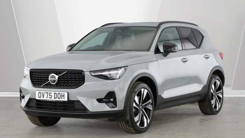 Volvo XC40 B3 Mild Hybrid Ultra Dark Grey #6