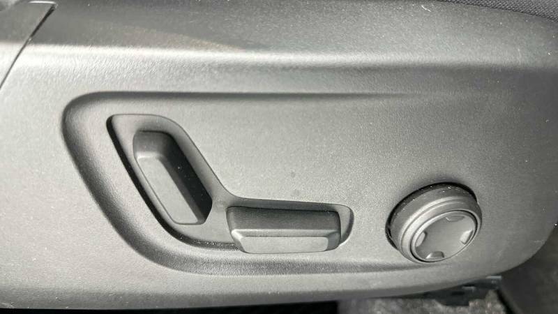 Volvo XC40 Ultra, B4 Mild Hybrid, Dark Grey #19